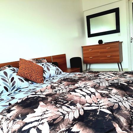 Chambres Meublees Avenue Cheikh Anta Diop Dakar Kültér fotó