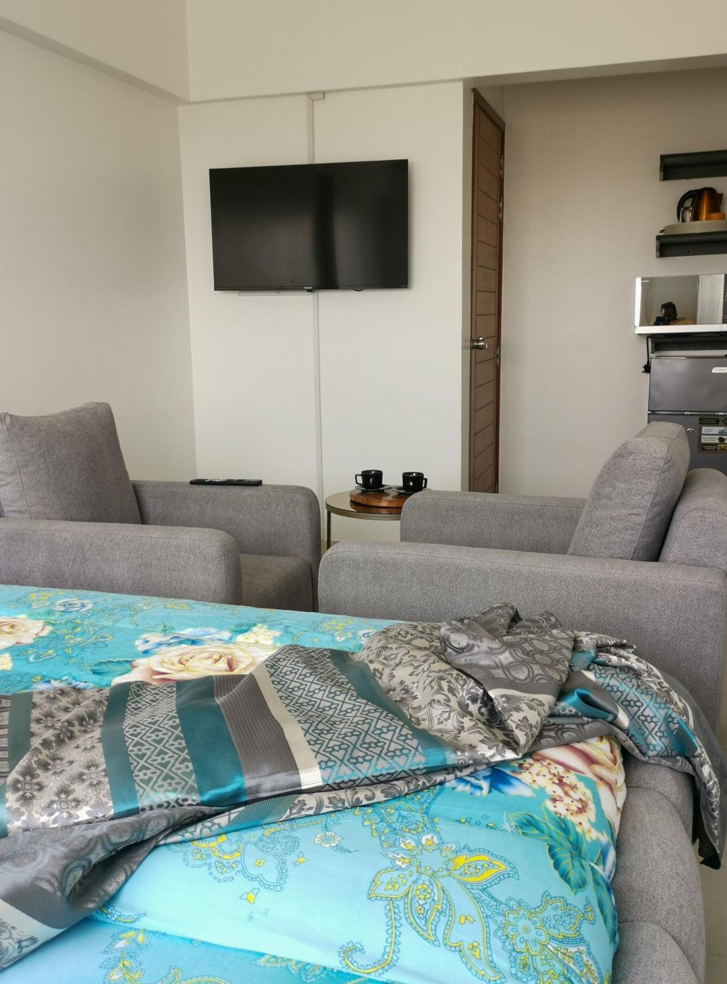 Chambres Meublees Avenue Cheikh Anta Diop Dakar Kültér fotó
