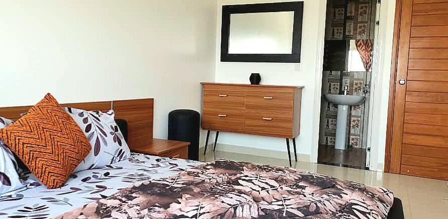 Chambres Meublees Avenue Cheikh Anta Diop Dakar Szoba fotó