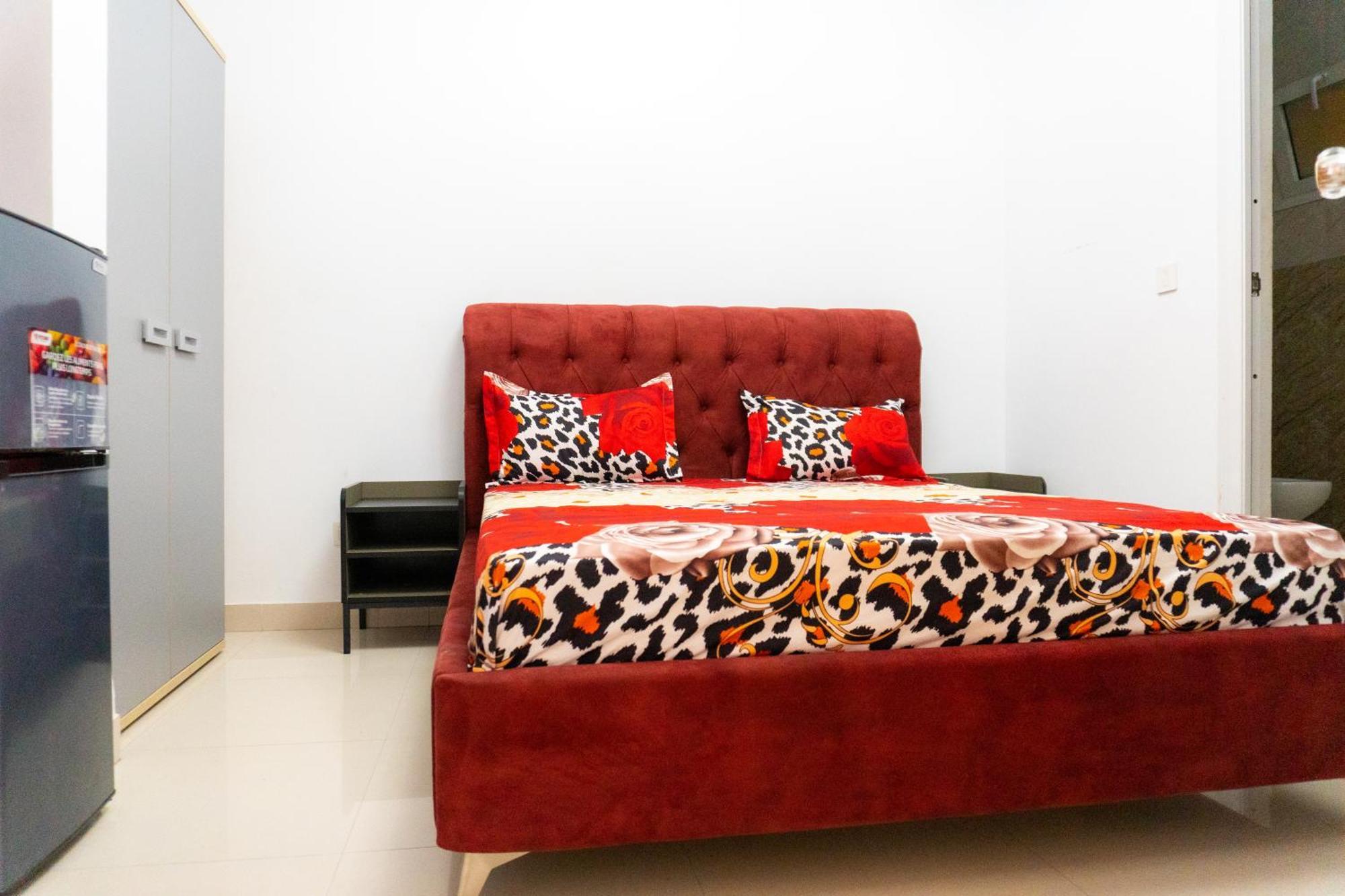 Chambres Meublees Avenue Cheikh Anta Diop Dakar Kültér fotó